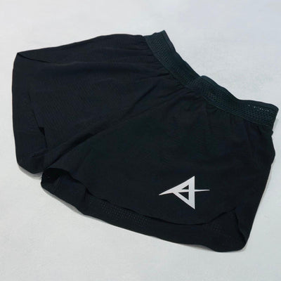 AKIV 2" Running Shorts with Hidden Patch Pockets Unisex | Triangular inner | Black
AKIV 2" 跑步褲連隱藏式內袋男女款 | 三角內膽版 | 黑色