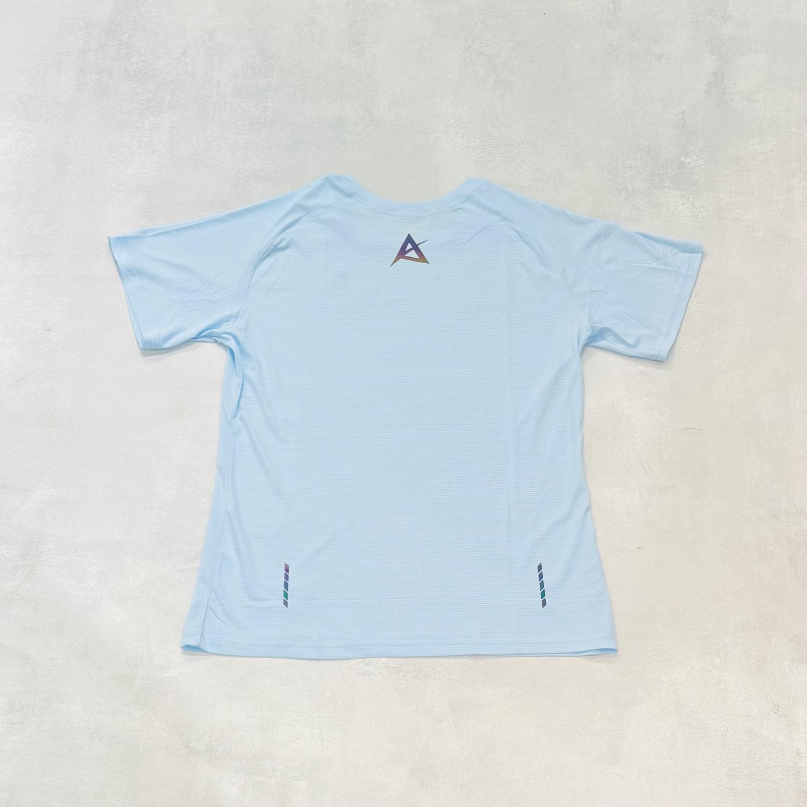 AKIV Hydro Reveal T-Shirt Unisex | Light Blue
AKIV 遇水顯影T恤男女款 | 淺藍色