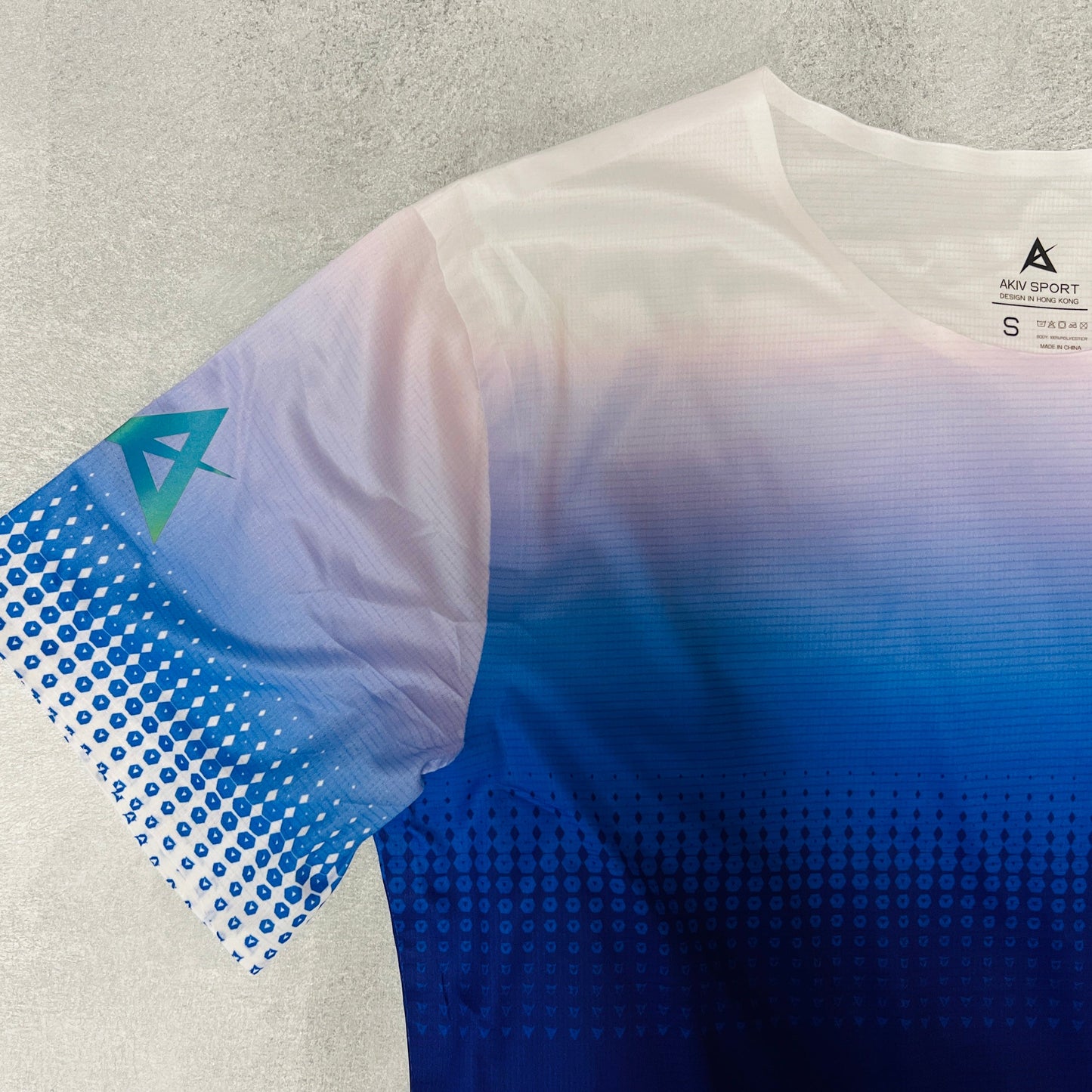 AKIV Ultralight Training T-Shirt (Blue,Kids) Pre-order:Deliver in 14-21 days
