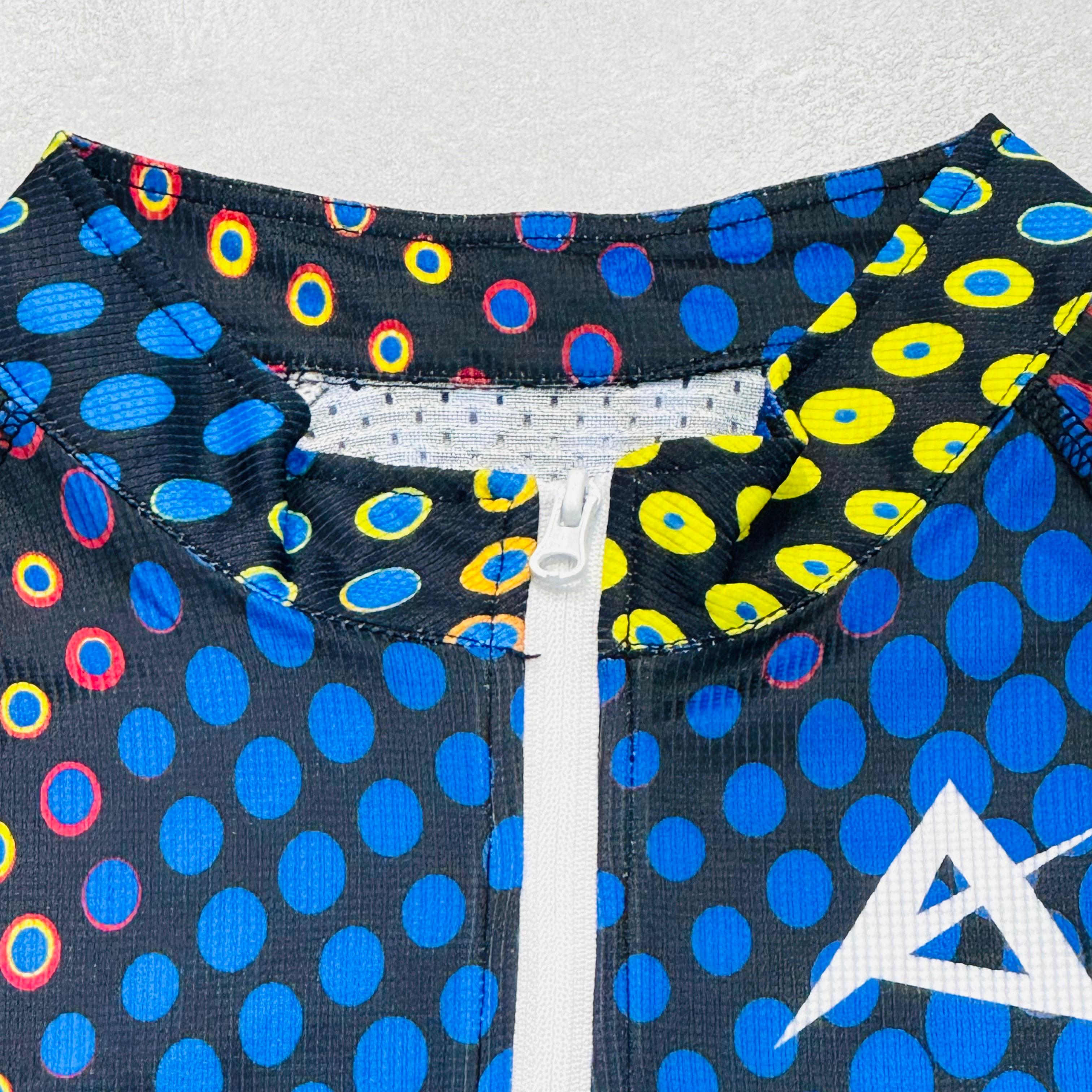 AKIV 3D Orienteering Pro Cut Race Tee | Night Signal
AKIV 3D定向專業 Pro Cut 競速T恤 | 夜域訊號
