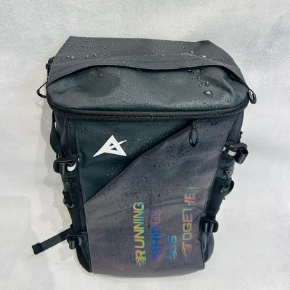 AKIV Backpack 40L | Multi Generation | Shiny Gradient
AKIV 背包 40L | 誇世代 | 幻彩漸變色