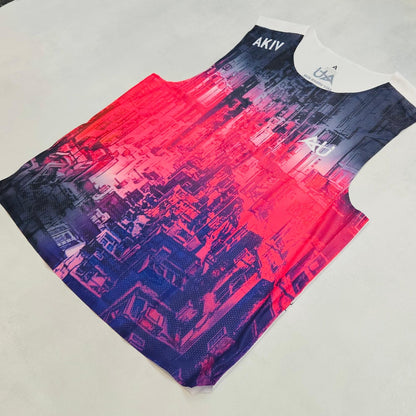 AKIV Ultralight Tank Top Unisex | Urban Run
AKIV 超輕訓練無袖背心男女款 | 怪獸大廈版