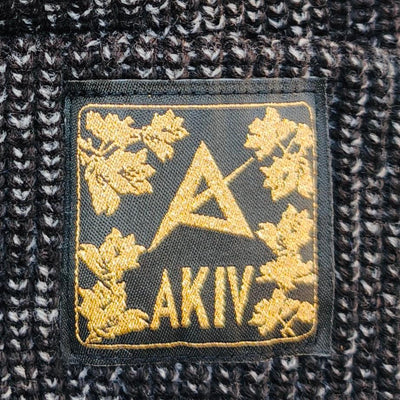AKIV Cuffed Beanie | Bauhinia | Black
AKIV 針織毛帽 | 紫荊花系列| 黑色