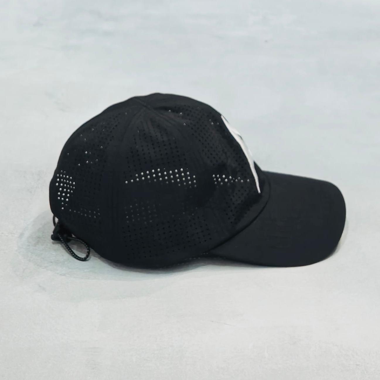 AKIV Running Pro Black Cap | Embroidery White A Edition
