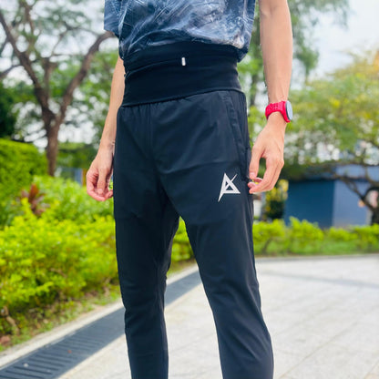 AKIV Quick Dry Multi-Pocket Running Long Pant Unisex | Black
AKIV 快乾多功能跑步長褲男女款 | 黑色
