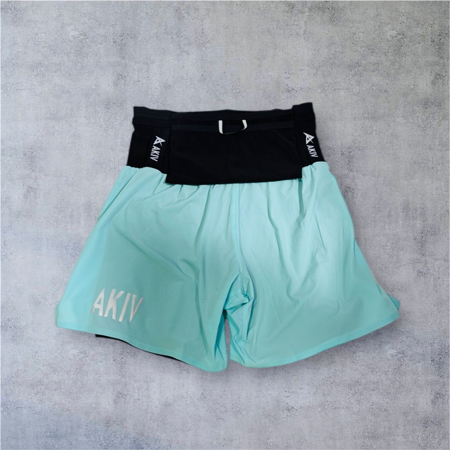 AKIV 2-in-1 Pro Trail Running Shorts Unisex | Inner Tight | Lake Green
AKIV 2合1多功能專業跑步褲男女款 | 平腳內膽版 | 湖水綠