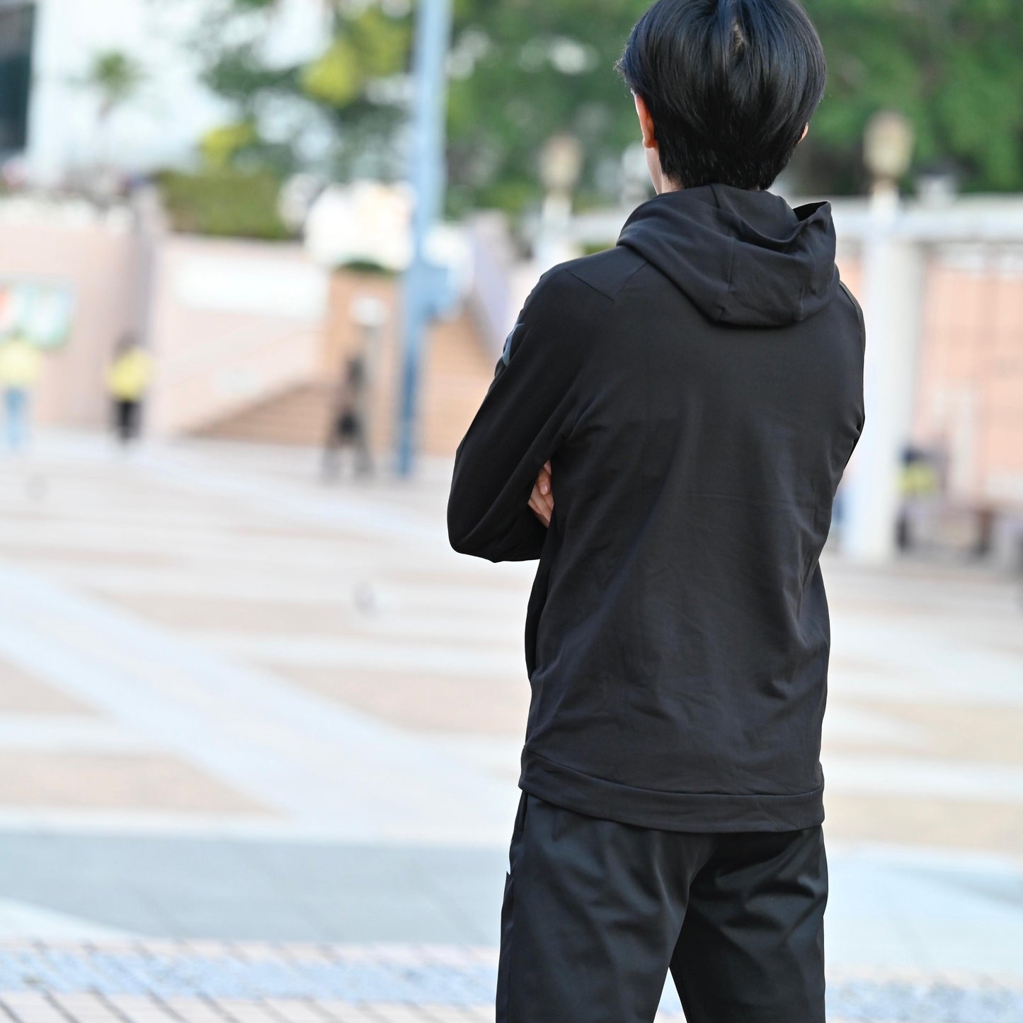 AKIV ProDry Thin Thermal Runner’s Hoodies with Finger Loops Unisex | Black
AKIV 精英速乾保暖拇指環連帽訓練上衣男女款 | 黑色