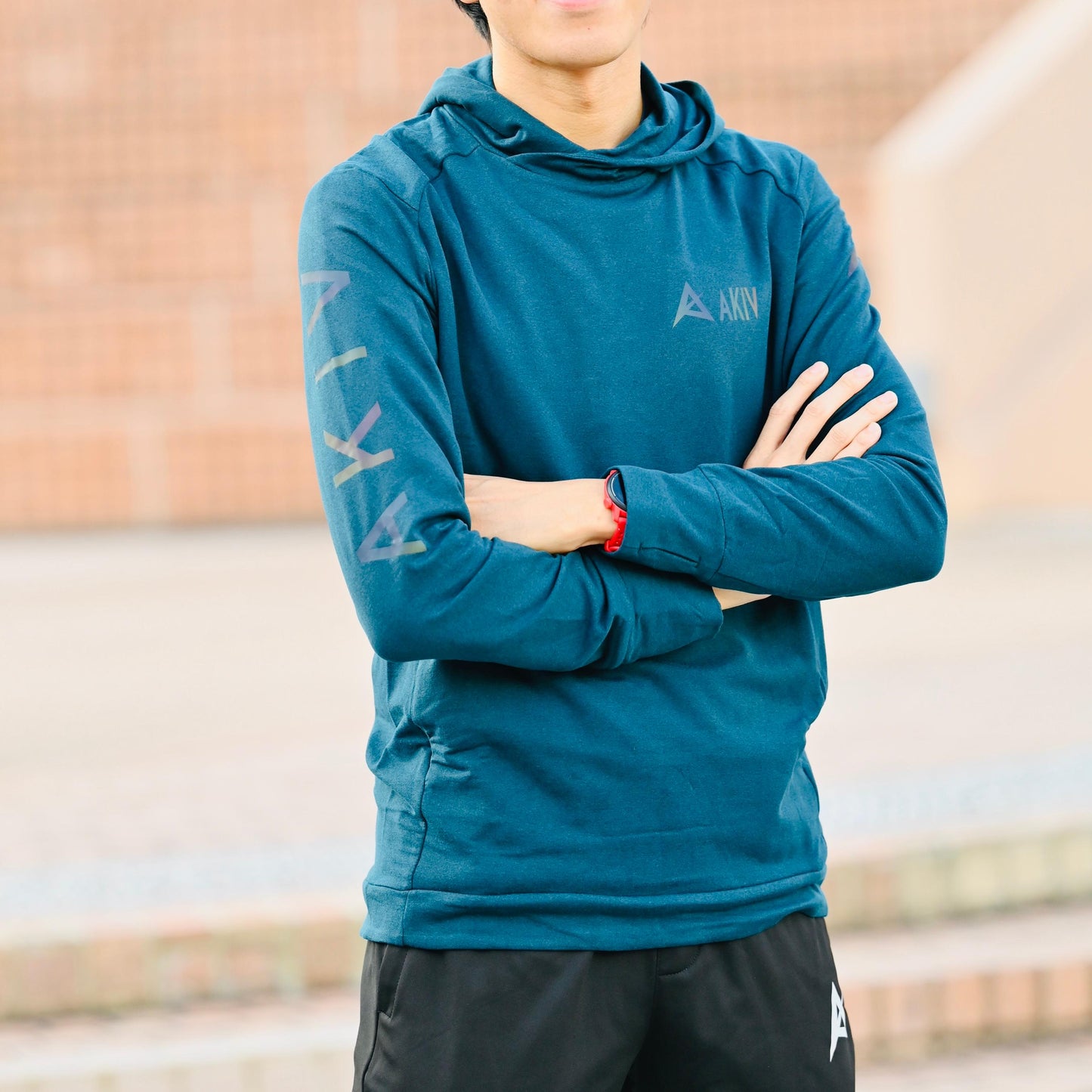 AKIV ProDry Thin Thermal Runner’s Hoodies with Finger Loops Unisex | Blue
AKIV 精英速乾保暖拇指環連帽訓練上衣男女款 | 藍色