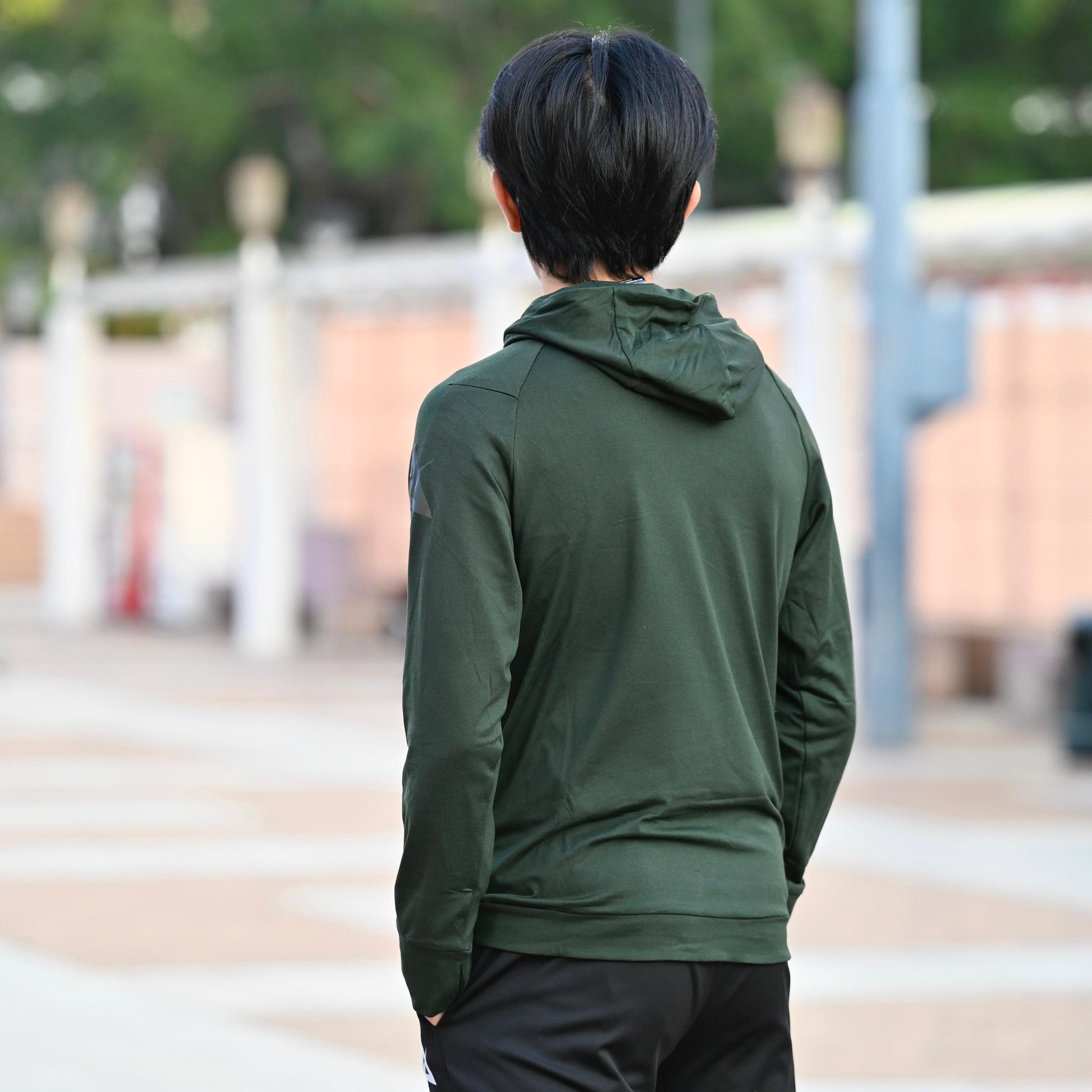 AKIV ProDry Thin Thermal Runner’s Hoodies with Finger Loops Unisex | Dark Green
AKIV 精英速乾保暖拇指環連帽訓練上衣男女款 | 深綠色