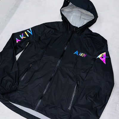 AKIV Stratus 20K Shell Packable Jacket Unisex | Black
AKIV 雲跡 20K 機能收納式風褸男女款 | 黑色