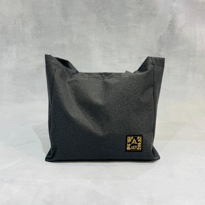 AKIV Waterproof Tote Bag | Grey
AKIV 防水托特包 | 灰色