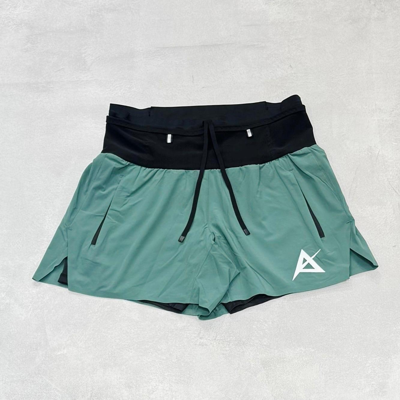 AKIV 2-in-1 Trail Running Shorts Unisex | Inner Tight | Sea Green
AKIV 多功能越野跑褲男女款 | 平腳內膽版 | 海綠