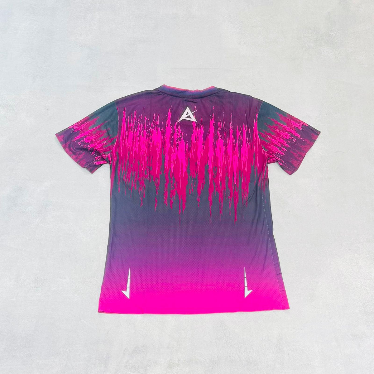 AKIV Ultralight Training T-Shirt Unisex | Inferno Veil
AKIV 超輕訓練T恤男女款 | 熾焰影幕