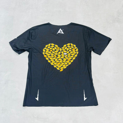 AKIV Ultralight Training Barry Running Tech T-Shirt Unisex | Yellow
AKIV 超輕訓練Barry 跑心技術T恤男女款 | 黃色