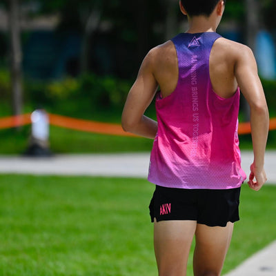 AKIV 多功能越野跑褲粉紅色Logo男女款 | 平腳內膽版 | 經典黑色