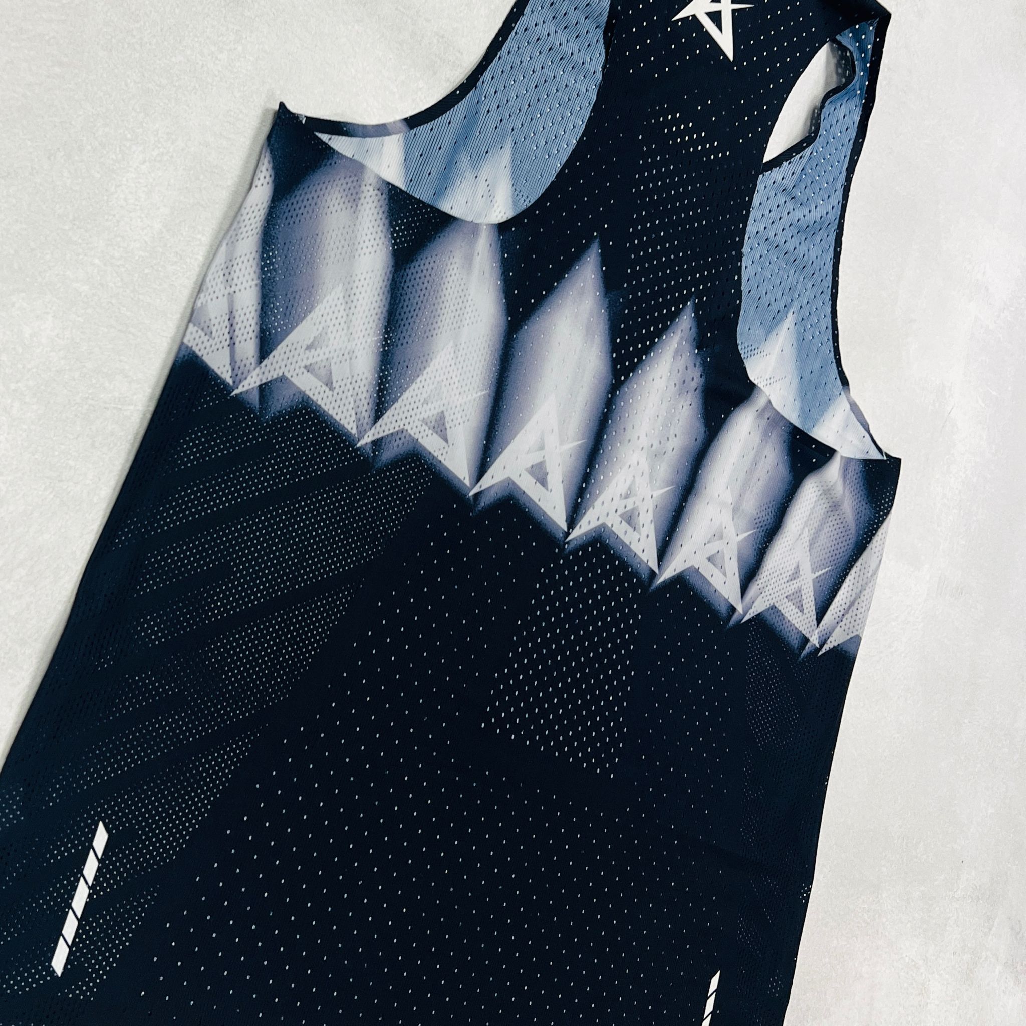 AKIV Elite Singlet Unisex | Flash Black
