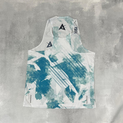 AKIV Elite Singlet Unisex | Lake Emerald Shadow
AKIV 精英比賽背心男女款 | 翡翠湖畔影背心