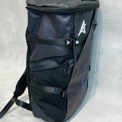 AKIV Backpack 40L | Multi Generation | Shiny Gradient
AKIV 背包 40L | 誇世代 | 幻彩漸變色