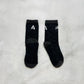 AKIV High-Cut Light Cushion Running Socks Unisex | Free Size | Stacked Style | Black
AKIV 高筒輕氣墊跑步襪男女款 | 均碼 | 層疊風格 | 黑色