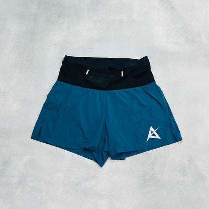 AKIV Multi-Pocket Racing Shorts 2" Unisex | Triangular inner | Blue
AKIV 多功能路跑2”褲男女款 | 三角內膽版 | 藍色