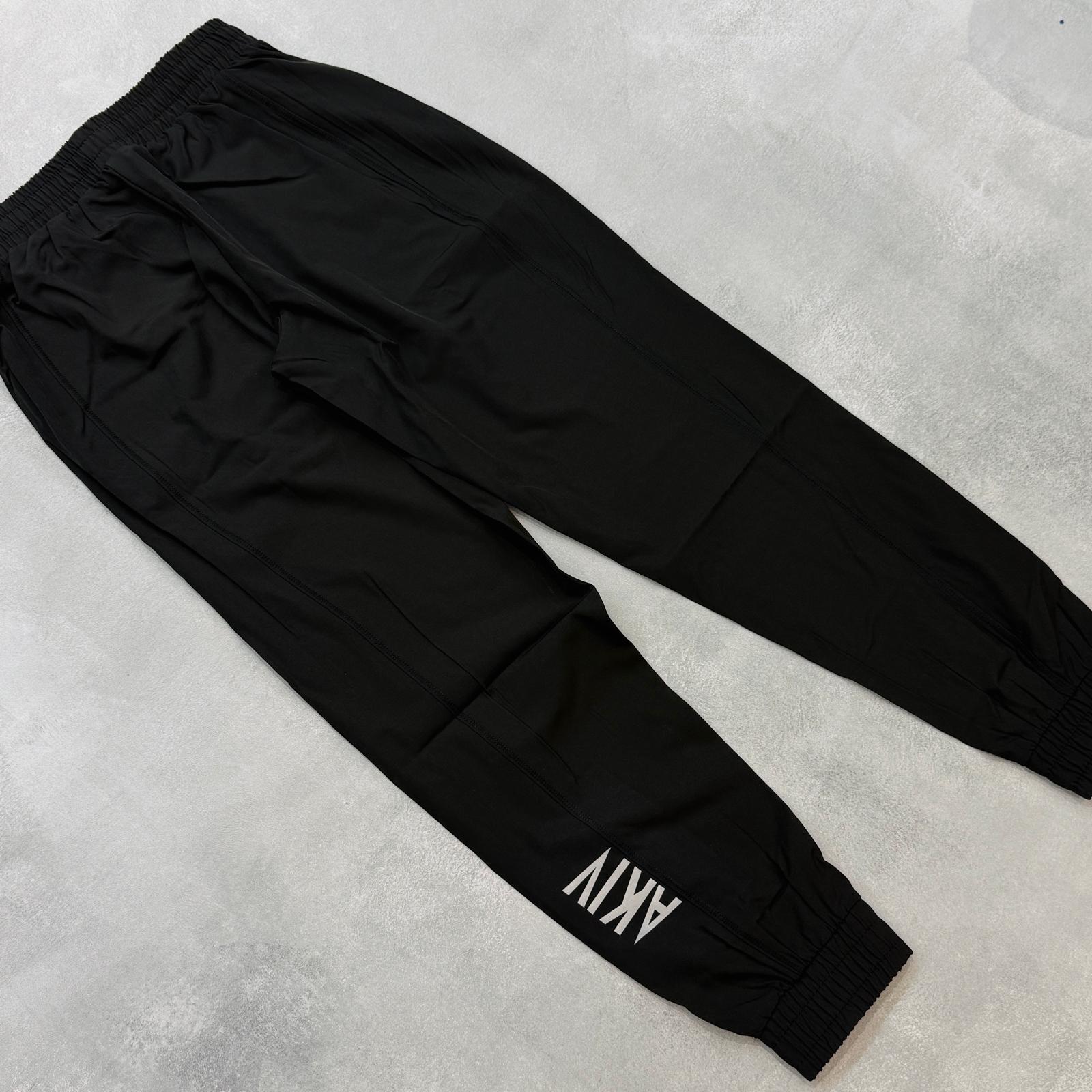 AKIV Quick Dry Running Pants Unisex | Black
AKIV 快乾跑步長褲男女款 | 黑色