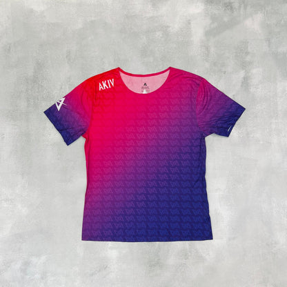 AKIV Ultralight Training T-Shirt Unisex | Dawn Gradient
AKIV 超輕訓練T恤男女款 | 晨曦漸變