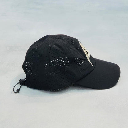 AKIV Running Pro Black Cap | Embroidery Silver A Edition
AKIV 輕盈透汗黑色運動帽 | 刺繡銀色A版