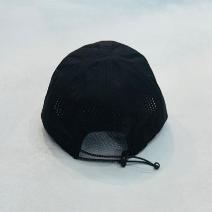 AKIV Running Pro Black Cap | Embroidery Silver A Edition
AKIV 輕盈透汗黑色運動帽 | 刺繡銀色A版