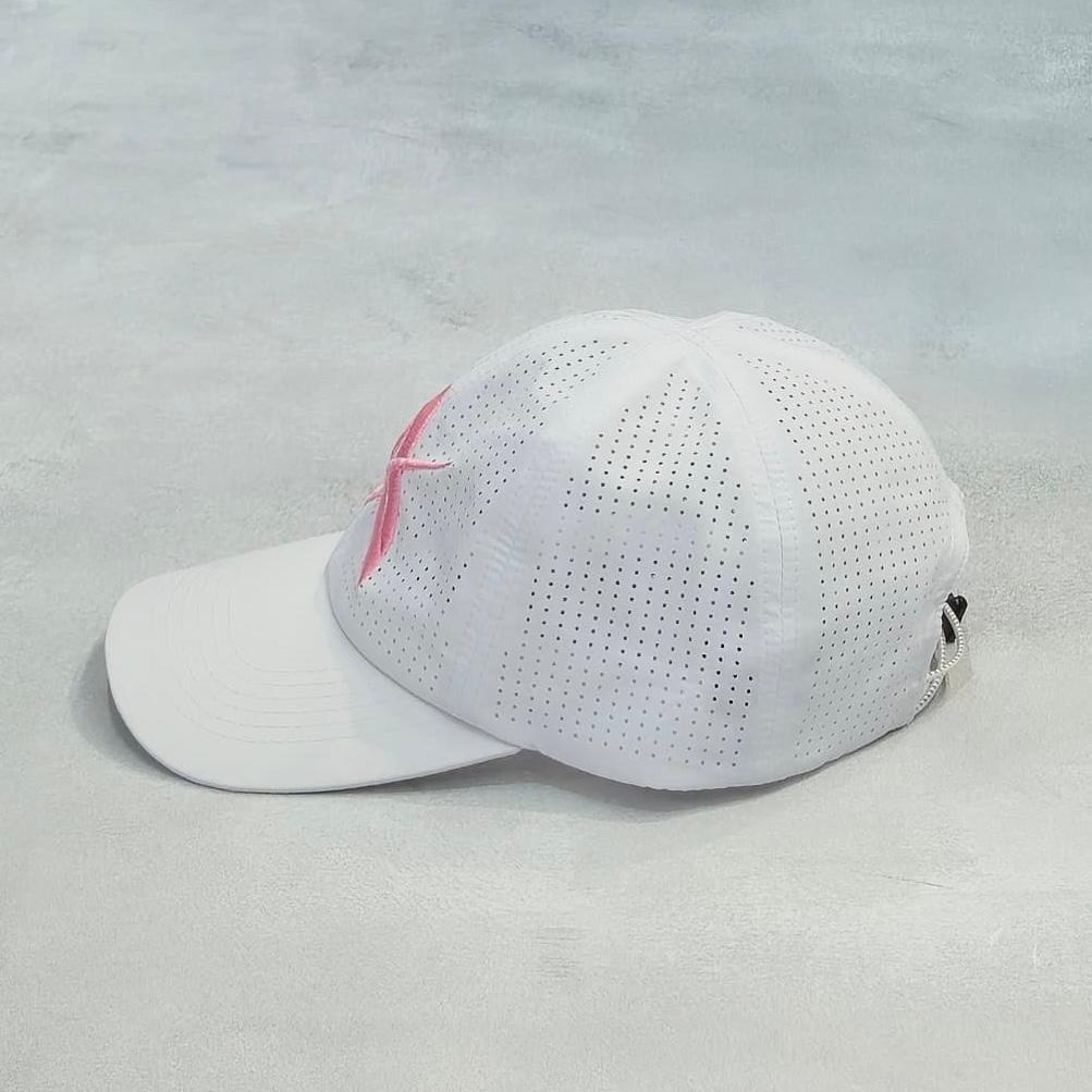 AKIV Running Pro White Cap | Embroidery Pink A Edition
AKIV 輕盈透汗白色運動帽 | 刺繡粉色A版