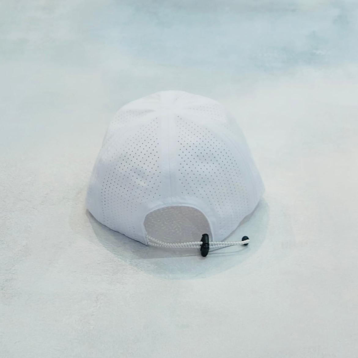 AKIV Running Pro White Cap | Embroidery Light Purple A Edition
AKIV 輕盈透汗白色運動帽 | 刺繡淺紫色A版
