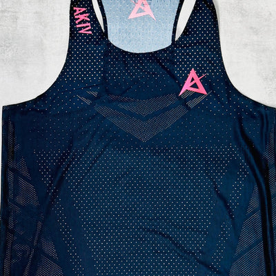 AKIV Elite Royal Blue Singlet Unisex | Hot Pink
AKIV 精英寶藍色比賽背心男女款 | 螢光粉紅