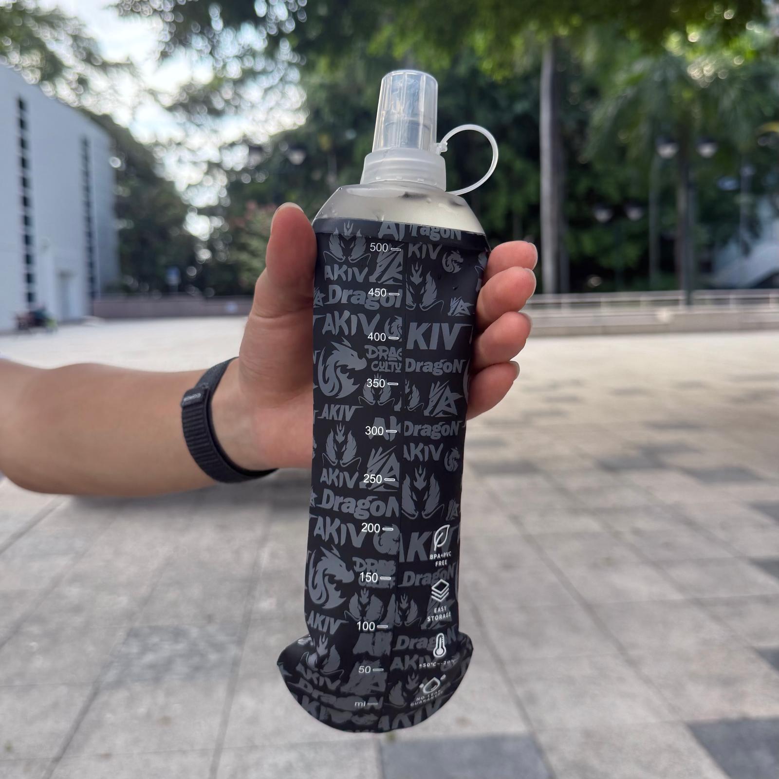 AKIV Soft Water Flask 500ml Dragon Culture Series | Foldable | Black
AKIV 軟水樽 500ml 龍之文化系列 | 扁身版 | 黑色