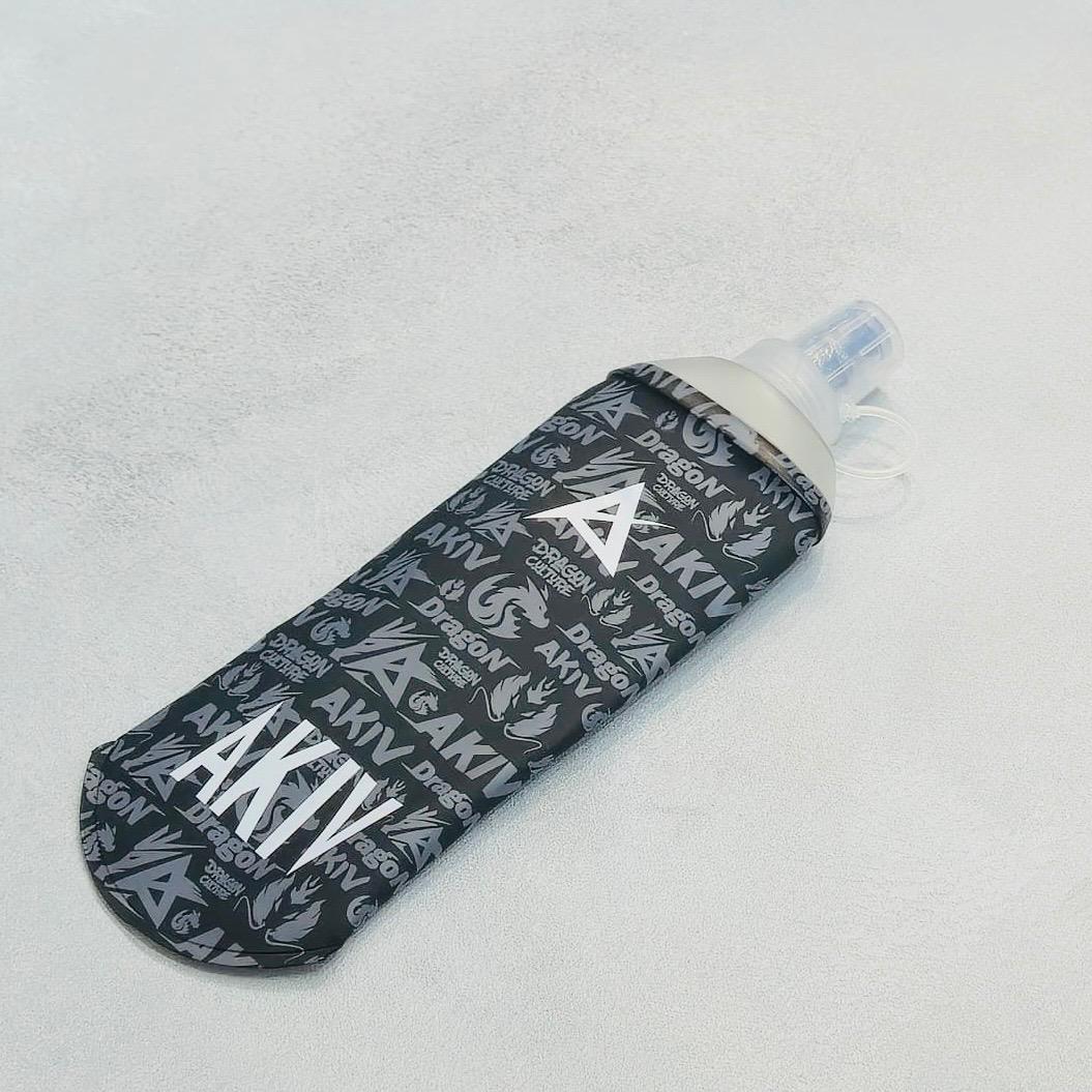 AKIV Soft Water Flask 500ml Dragon Culture Series | Foldable | Black
AKIV 軟水樽 500ml 龍之文化系列 | 扁身版 | 黑色