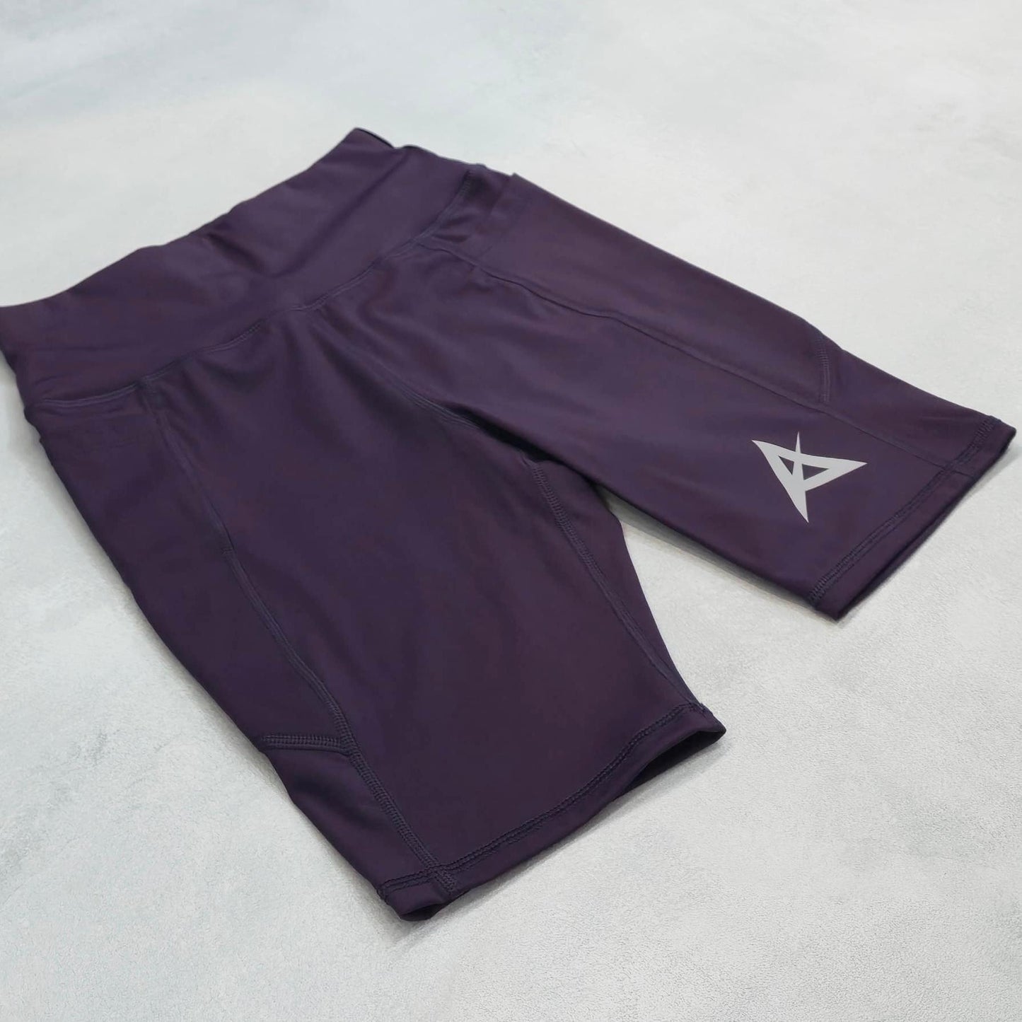 AKIV Classic Training Tights Unisex | Dark Purple
AKIV 經典訓練緊身褲男女款 | 深紫色