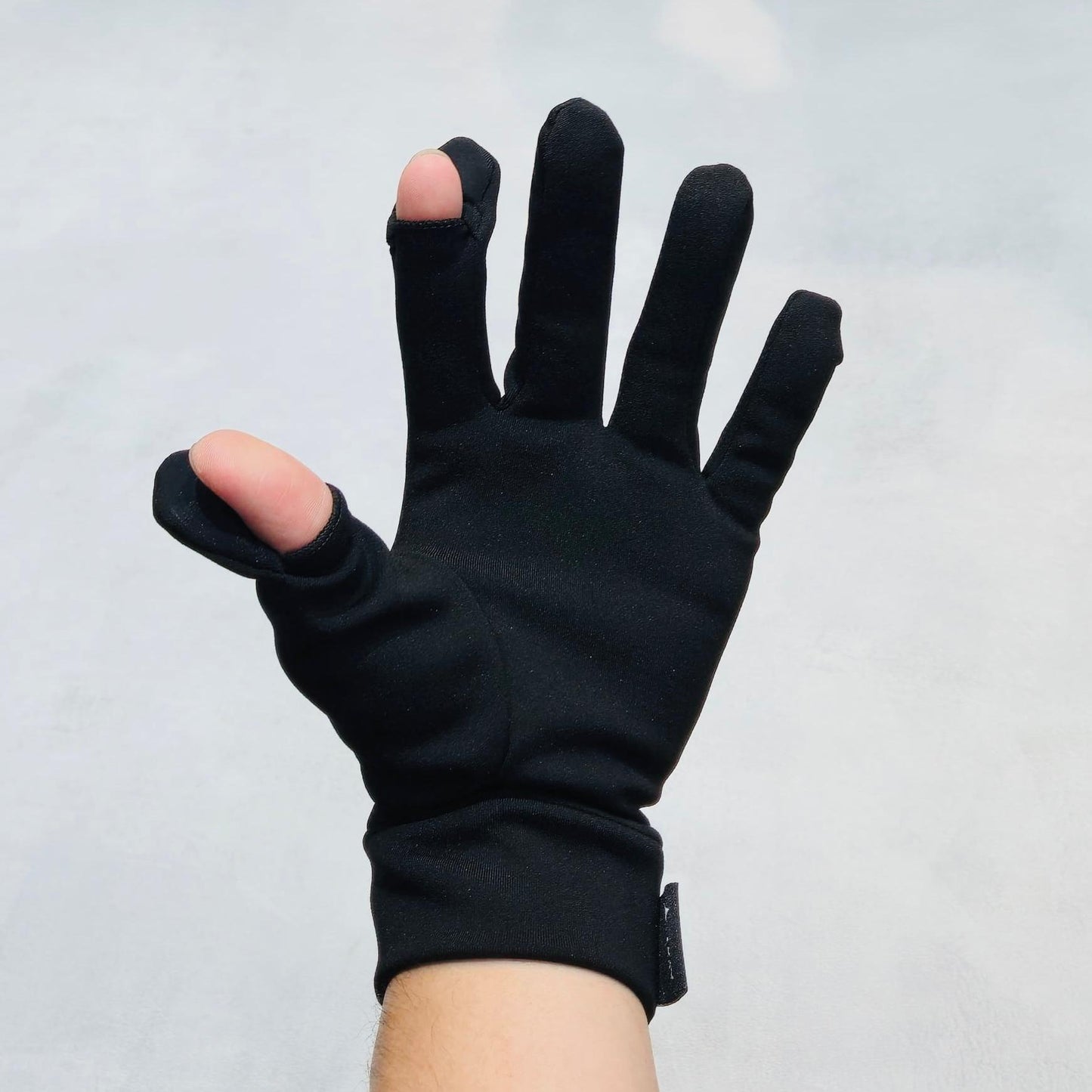AKIV Touch Screen Quick-Dry Running Gloves | Black
AKIV 觸控螢幕快乾跑步手套 | 黑色