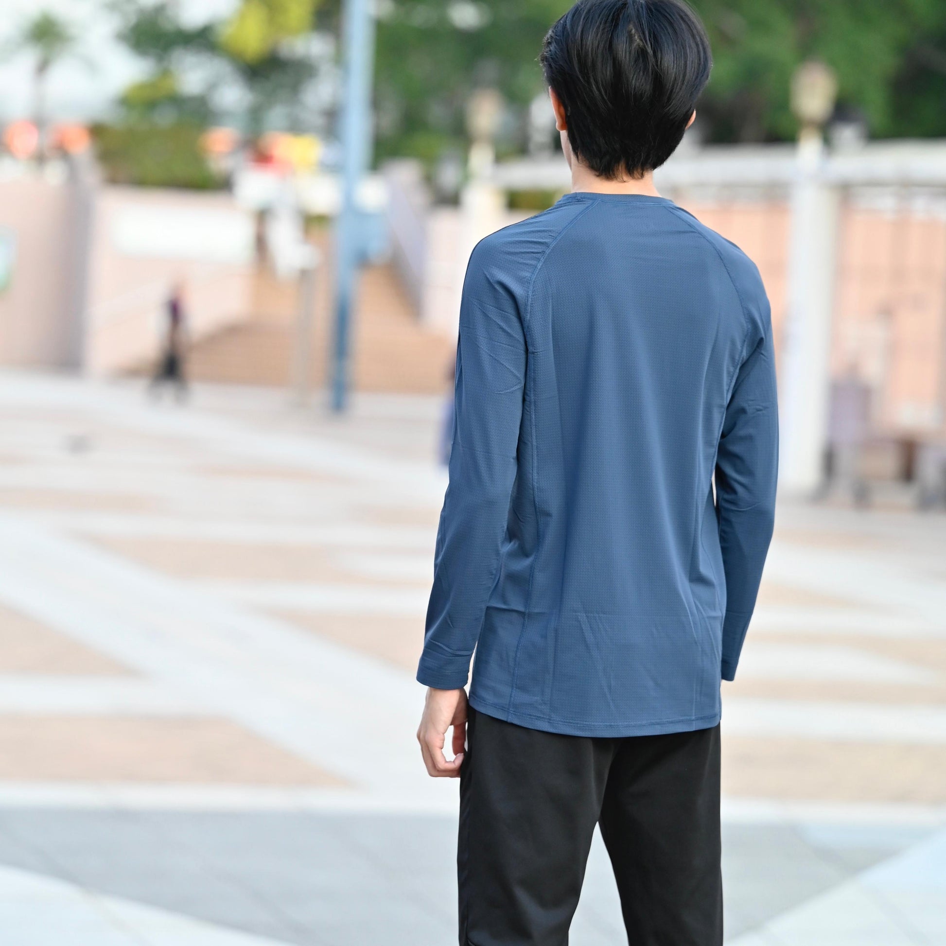 AKIV Running Thin Style Long Sleeves Tee Unisex | Blue
AKIV 跑步薄款長袖T恤男女款 | 藍色