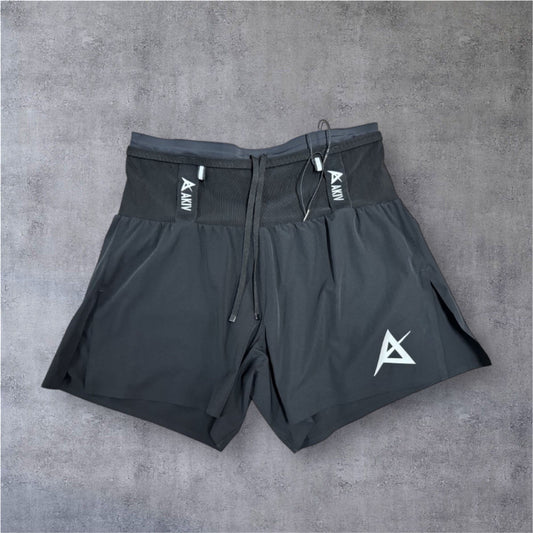AKIV 2-in-1 Pro Trail Running Shorts Pro Unisex | Triangular Inner | Black
AKIV 多功能專業越野跑褲男女款 | 三角內膽版 | 黑色