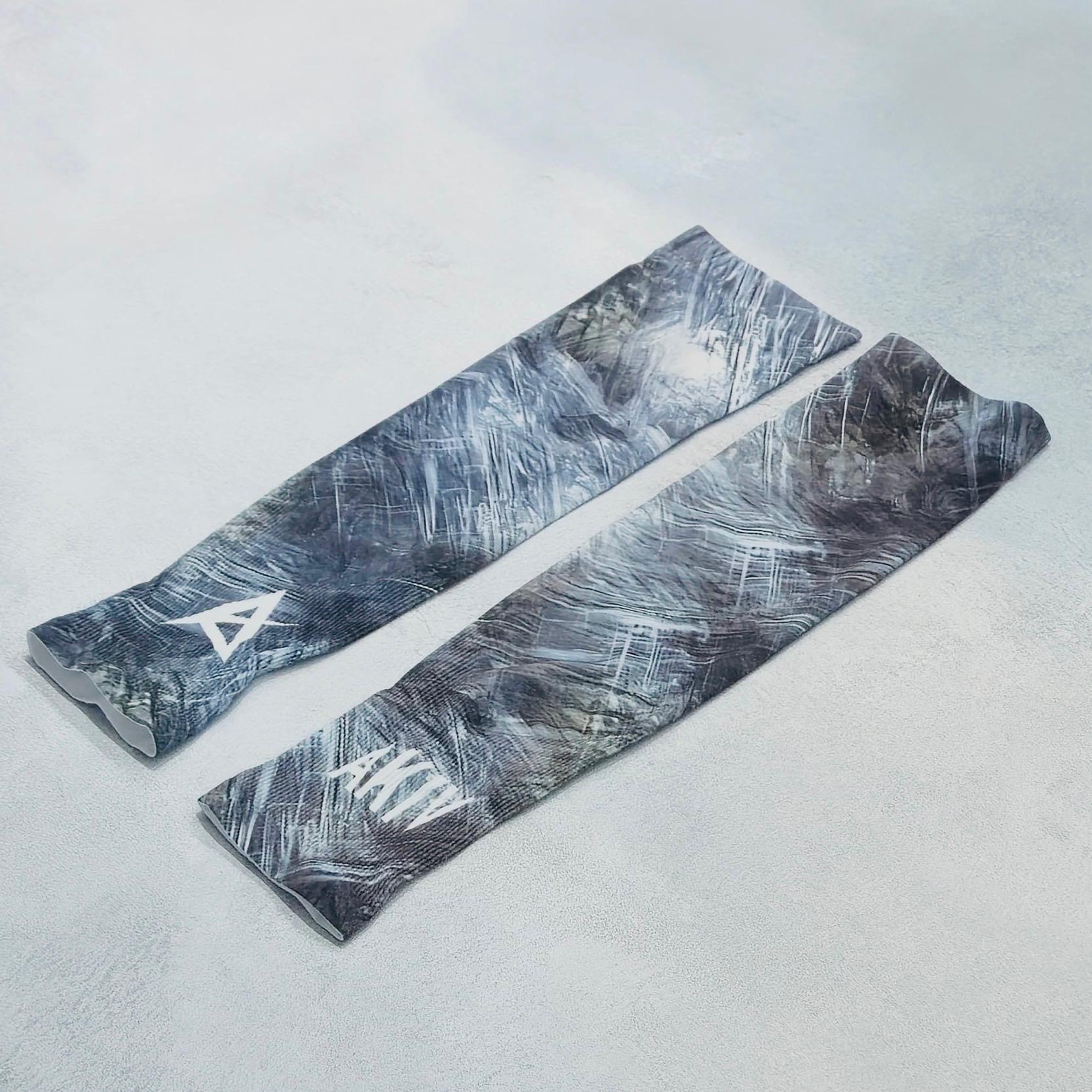 AKIV Lightweight Quick Dry Running Sleeves | Moon Graffiti
AKIV 輕盈快乾跑步手袖 | 月球塗鴉