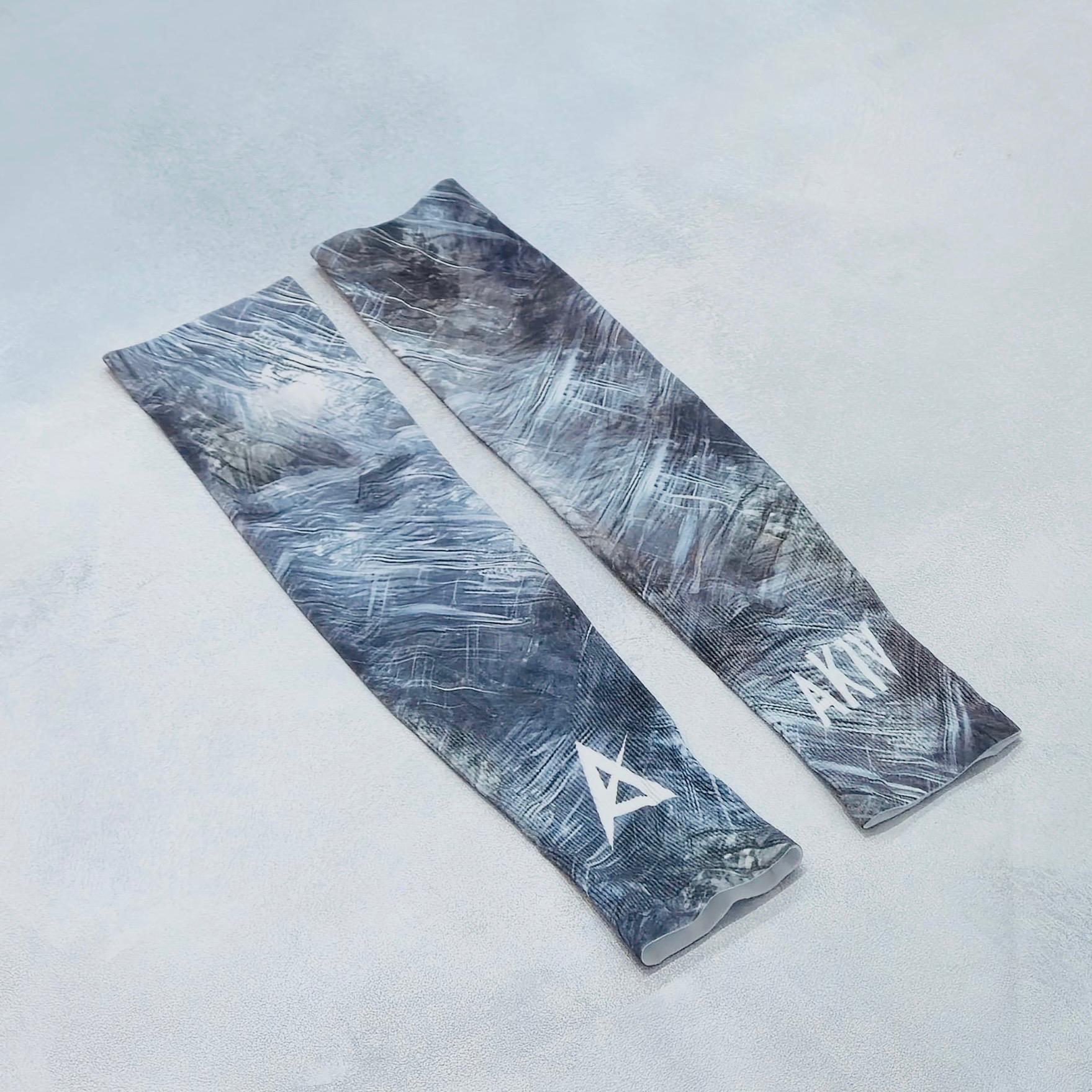 AKIV Lightweight Quick Dry Running Sleeves | Moon Graffiti
AKIV 輕盈快乾跑步手袖 | 月球塗鴉